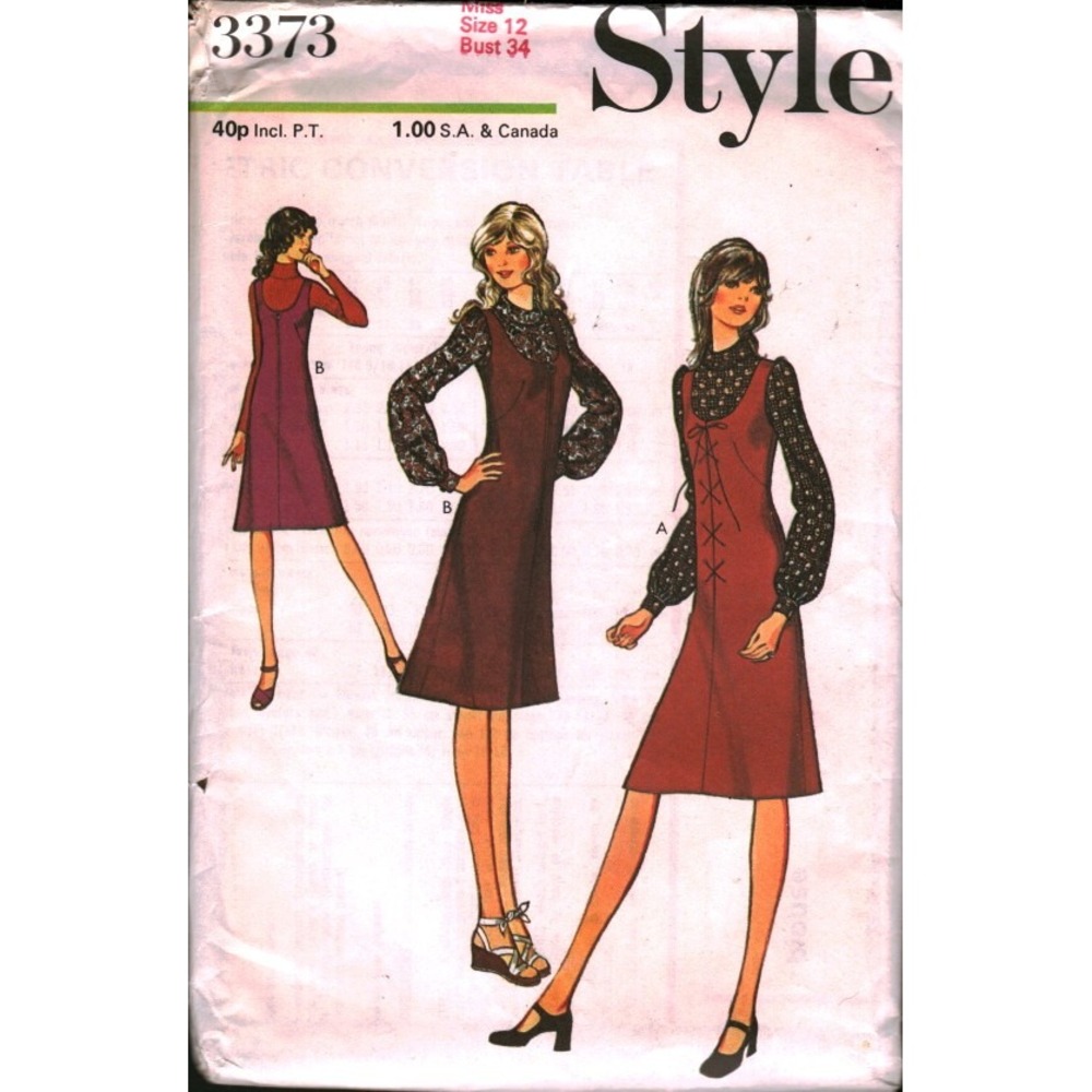 Vintage 1971 Style 3373 Pinafore Dress and Blouse Sewing Pattern Size 12 Bust 34